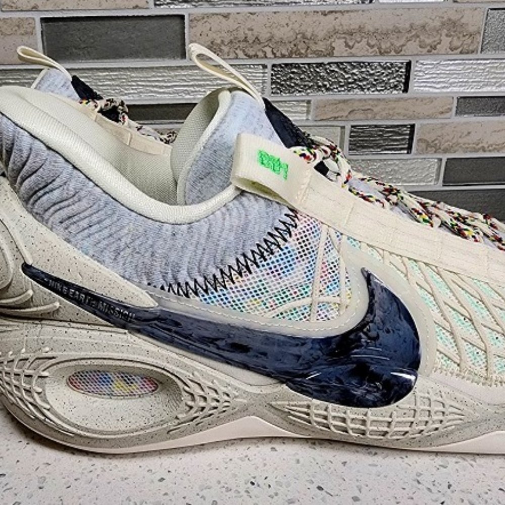 Nike Cosmic Unity SZ 11.0 Mens Basketball Shoes Natural White Grey DA6725 100